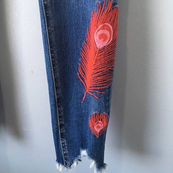Peacock Feather Embroidered Ankle Crop Jeans Only - Picture 3 of 8